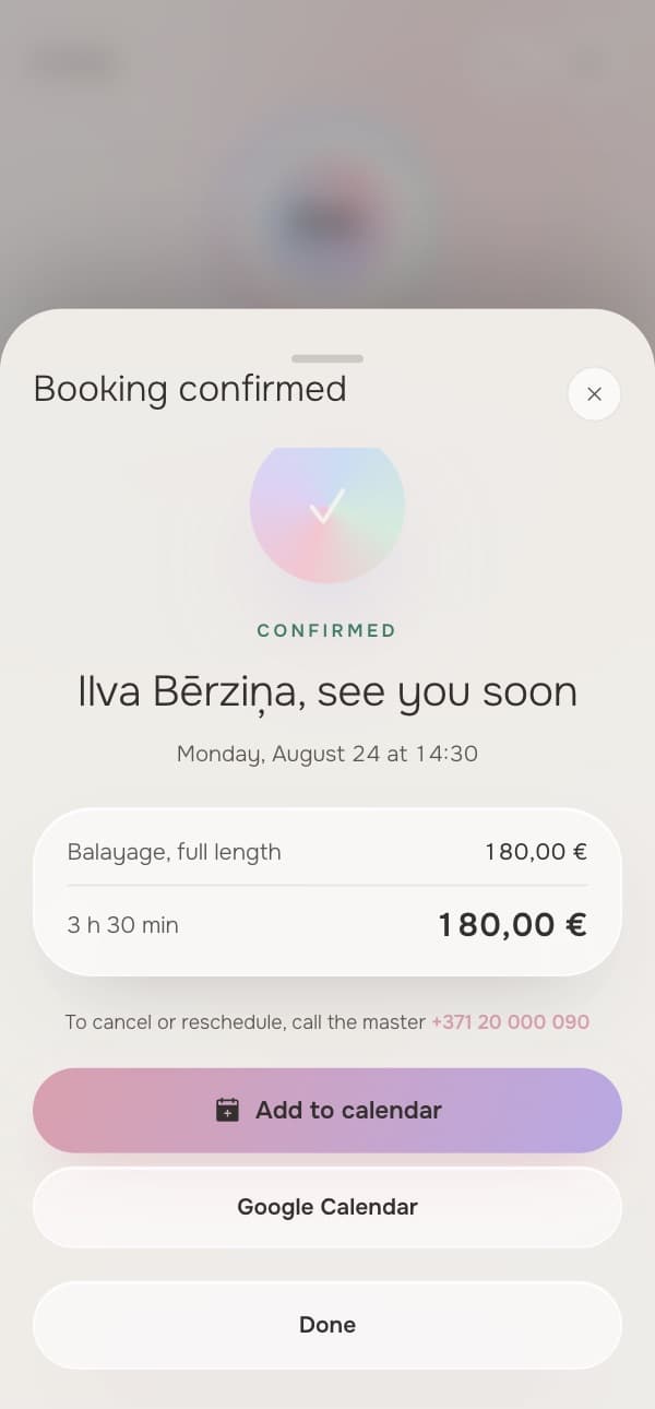 The client screen: picking a time and a service on the booking page